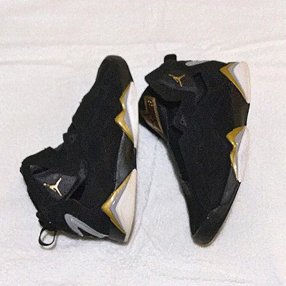 Clearance Pre-owned Jordan True Flight Black Metallic Gold Men's Shoe Sale, Sz 9 - Picture 3 of 7